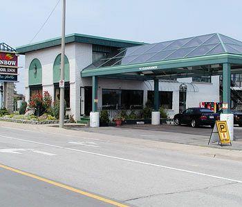 Rainbow Motor Inn - Fallsview ナイアガラ・フォールズ エクステリア 写真